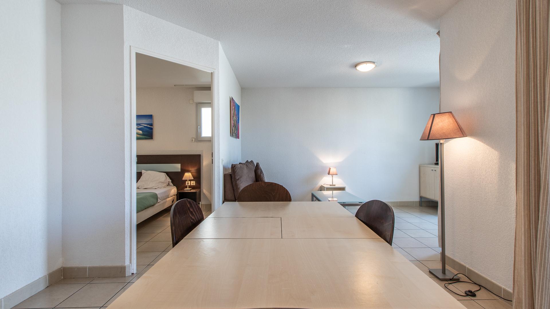 Vacanceole - Residence Le Crystal Cagnes-sur-Mer Bagian luar foto