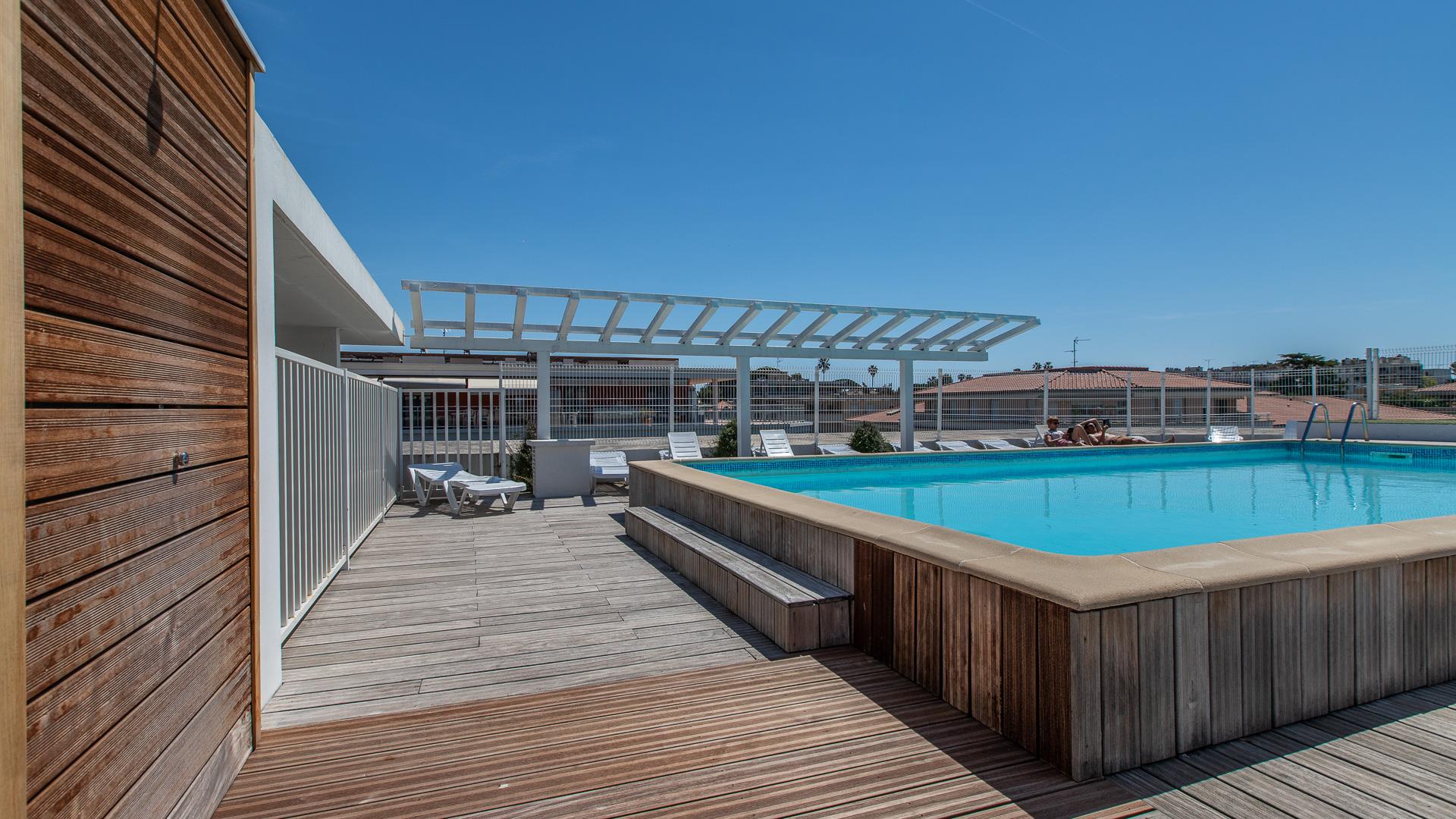 Vacanceole - Residence Le Crystal Cagnes-sur-Mer Bagian luar foto