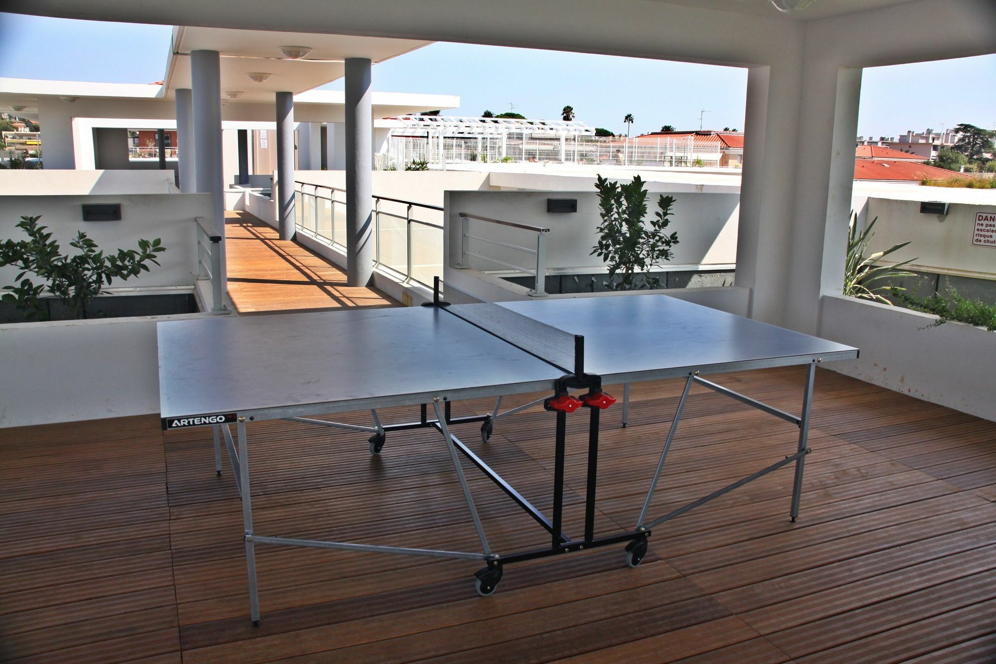 Vacanceole - Residence Le Crystal Cagnes-sur-Mer Bagian luar foto